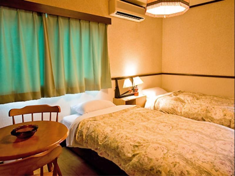 Pension Sumomo No Ki Oshino Exterior photo